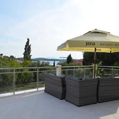 Apartments Antonia Hvar Town Exterior photo