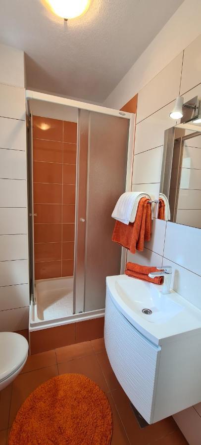 Apartments Antonia Hvar Town Exterior photo
